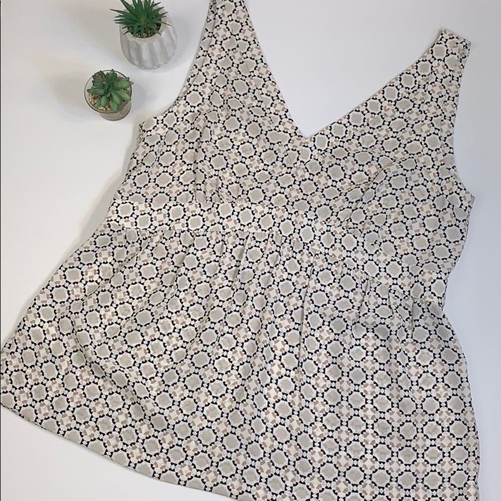 LOFT BOHO Cream Sleeveless V-neck Blouse w/ Peplum